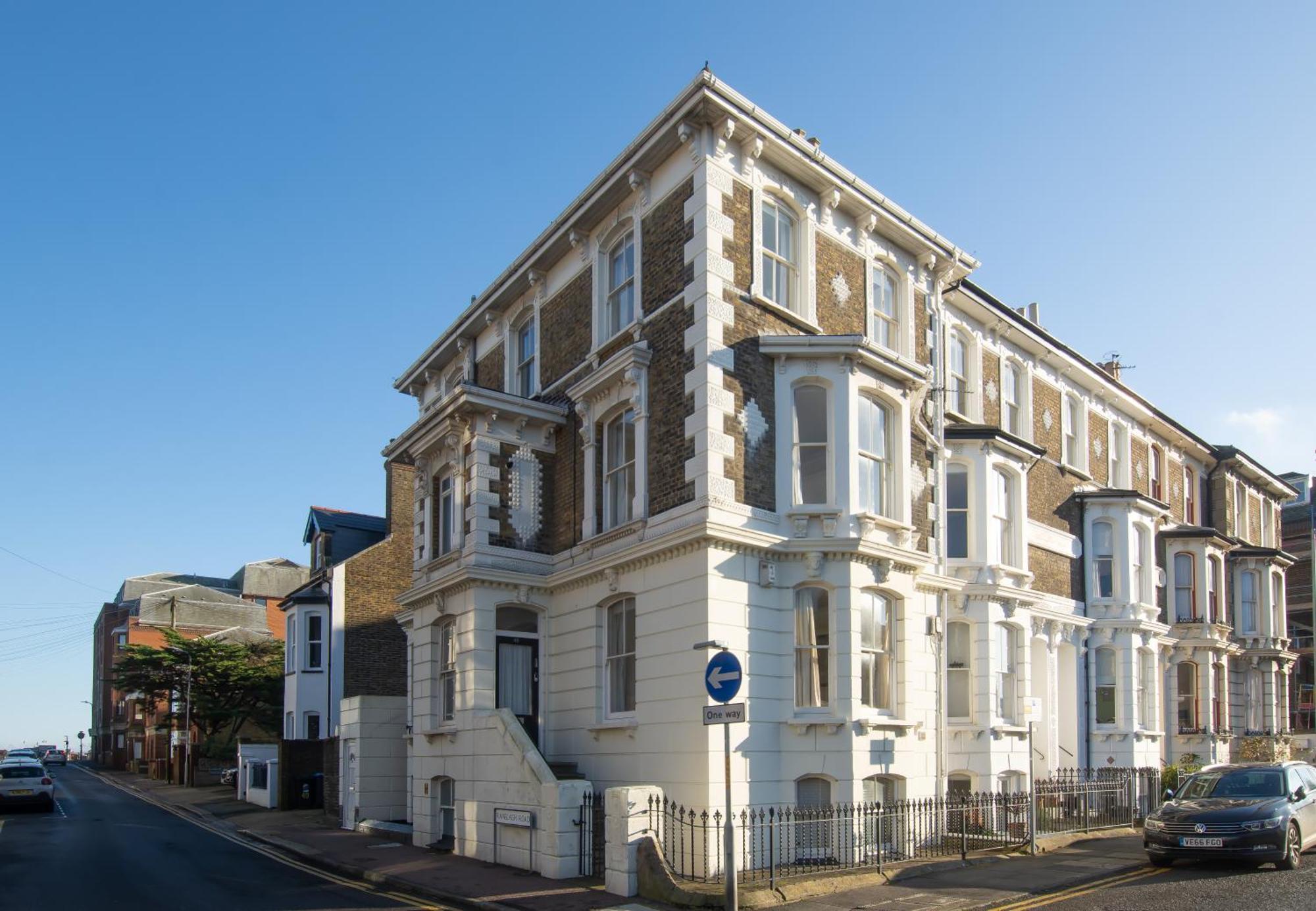 Beautiful Victorian Coastal Holiday Home Дийл Екстериор снимка
